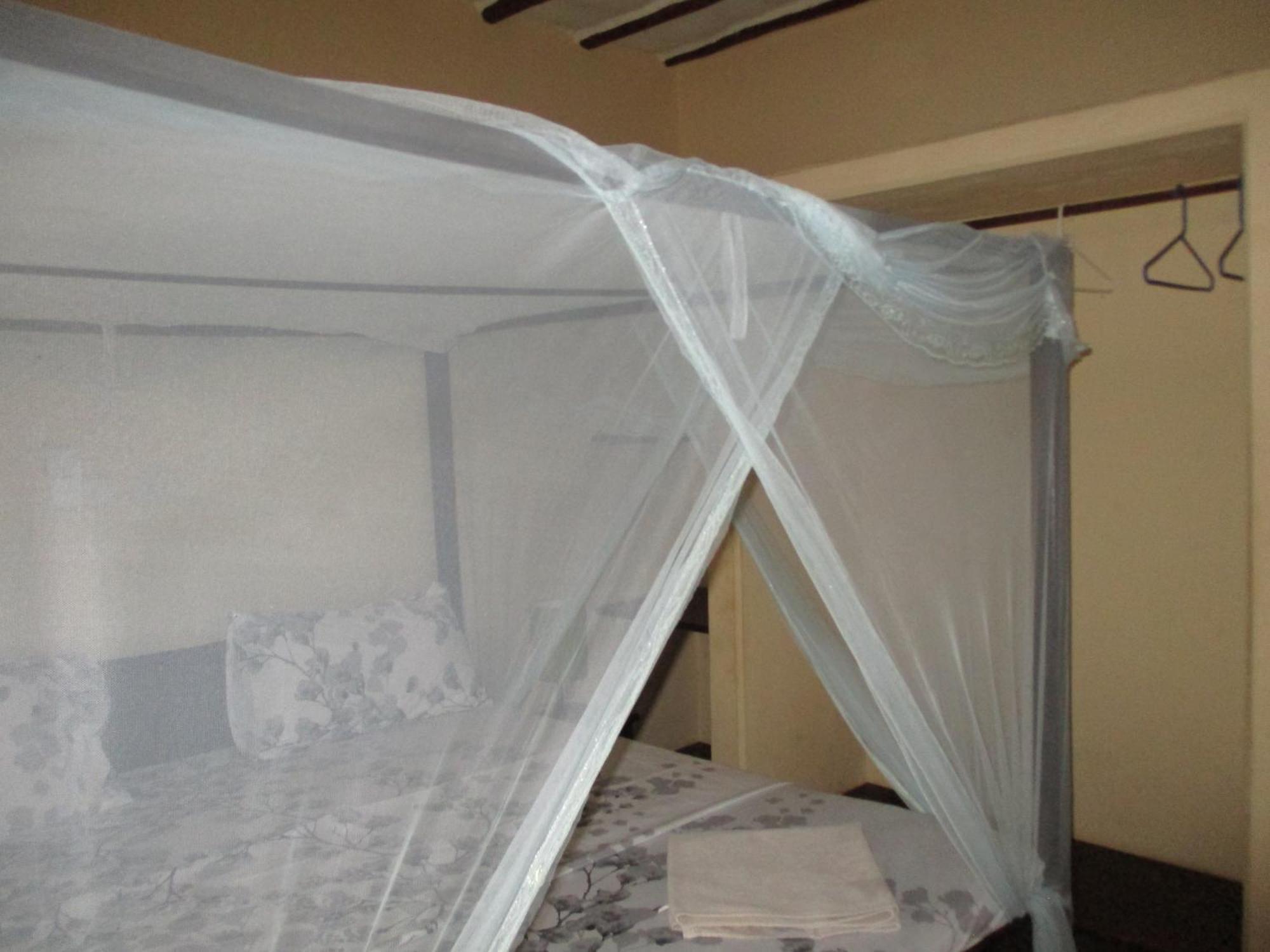 Simba Apartments Diani Beach Room photo